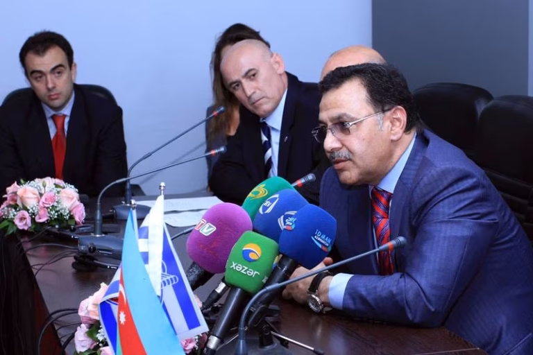 “Atletiko” və “Lans”ı bəzər, “Bakı”nı “lüt” gəzdirər
