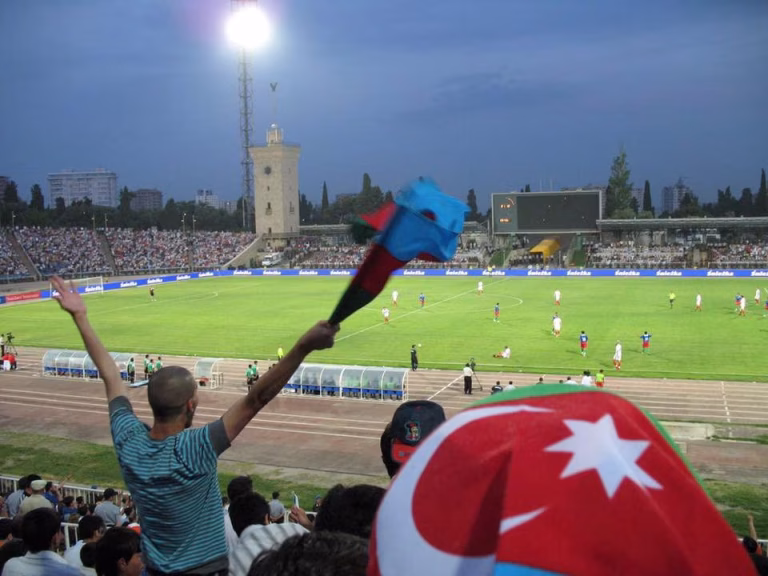 Ovuc içində futbol: Ermənistanla təsəlli tapırıq
