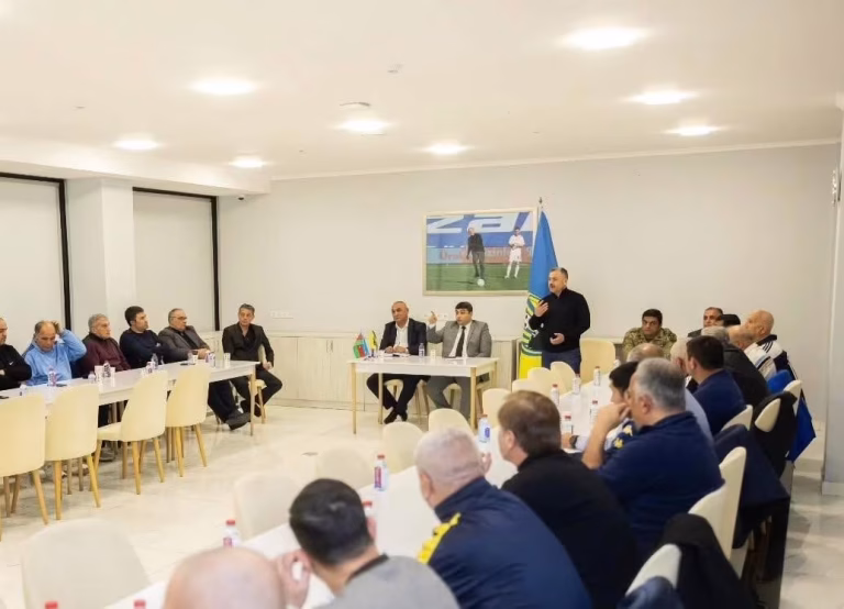 Səhv düşəndə yerimiz
və ya “Kəpəz”in sistematik səhvləri